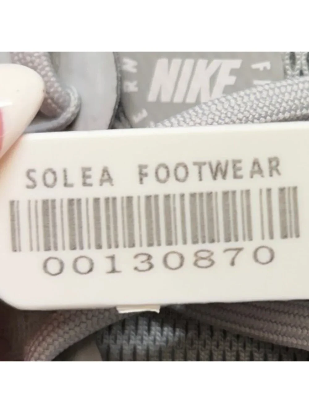 Nike Free RN 2018 Womens Size 9.5 Wolf Gray Athletic Running Shoes Sneakers